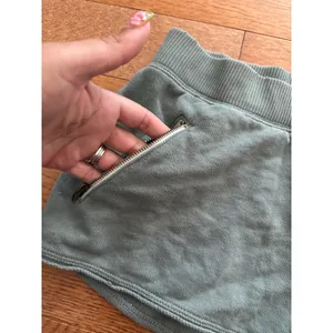 Aerie Women Sage Green French Terry Dolphin Shorts Zipper Pockets‎ Medium beach thumbnail 2