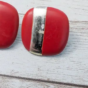 Vintage Earrings For Pierced Ears Red Rounded Square Shape thumbnail 4
