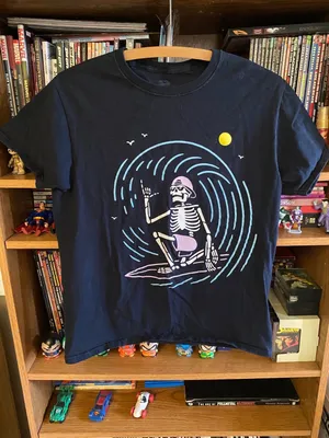 Fruit of the Loom Surfing Skeleton T Shirt thumbnail 1