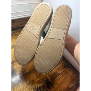A New‎ Day White Sneakers Women Size 11 Wide thumbnail 7