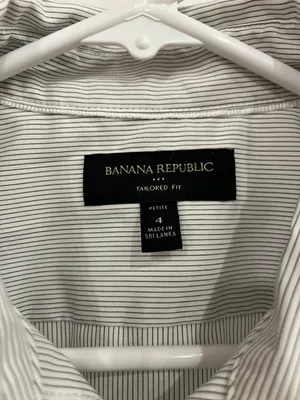 Banana Republic Button Down thumbnail 4