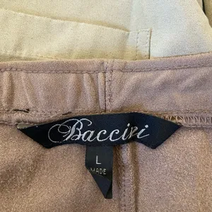 EUC Baccini women’s brown tan suede-like‎ soft stretchy elastic leggings pants L thumbnail 6