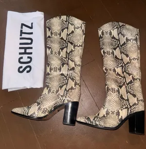 Schutz Maryana Block Heel thumbnail 1