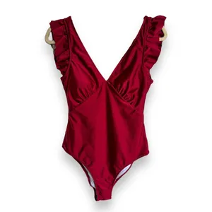 Cupshe Burgundy Ruffle V Neck Ruched One Piece Swimsuit Medium NWT‎ thumbnail 3