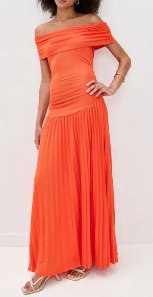 Lioness dress thumbnail 1