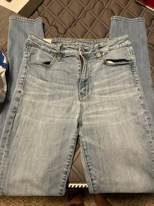 American Eagle Jeans thumbnail 1