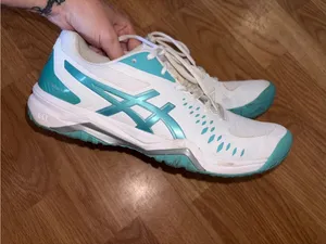 ASICS Women's White and Teal Athletic Sneakers thumbnail 2