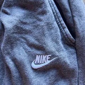 Nike Gray Track Pants Sweatpants #418 thumbnail 3