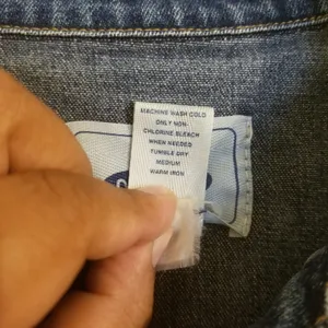 Old Navy Denim Jacket Size small thumbnail 4