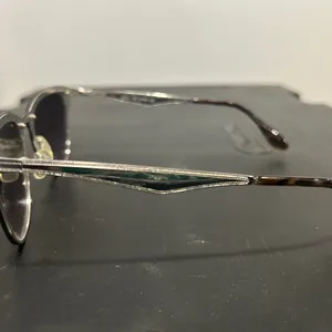 Stylish Black Sunglasses thumbnail 5