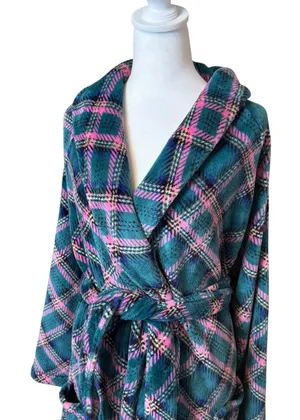 Victoria's Secret Cozy Short Plush Bath Robe Green Pink Plaid Medium/Large thumbnail 1