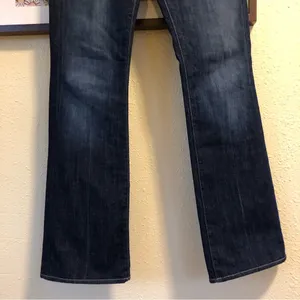 7 For All Mankind Bootcut Dark Wash Stretchy excellent condition Jeans 29 thumbnail 5