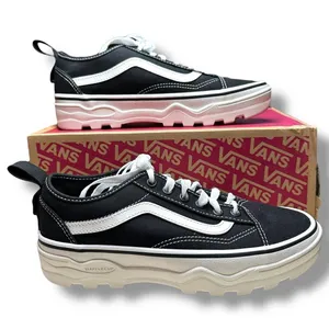 Vans UltraRange EXO Platform Black White Sneakers‎ Women 8 WaffleCup Skate Shoes thumbnail 1
