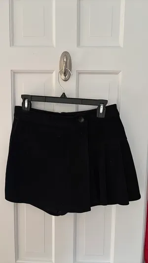Le lis Curdory Blacj Skirt thumbnail 3