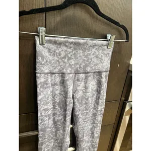 Lululemon Wunder Train High-Rise 25" tights in the Summer Shade Ice Grey‎ size 4 thumbnail 2