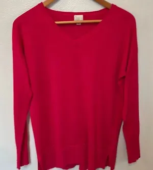 A New Day hot pink vneck sweater. Size Large. thumbnail 1