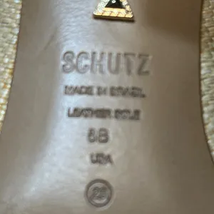 Schutz Lienne Straw Sandal Kitten Heel Nib Size 8 thumbnail 7