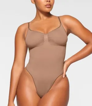Skims‎ Size L/XL Sculpting Thong Bodysuit Sienna Brown Shapewear Iconic NWT thumbnail 1