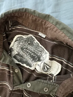Vintage Volcom Polo  thumbnail 4