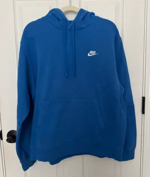 Nike Sportswear Club Fleece Hoodie thumbnail 1