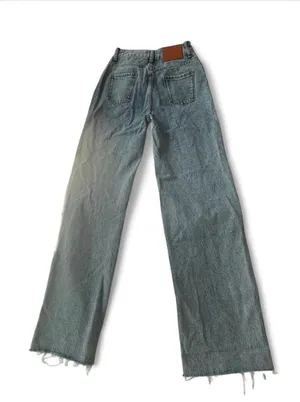 Princess Polly High-Waisted Jeans Straight-Leg thumbnail 4