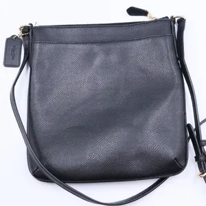 Coach Crossbody Bag Womens Small Black Crossgrain Leather Gold Hardware Zip Top thumbnail 13