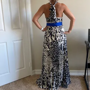 Eliza J Dress 4 Black & White Excellent Used Condition w/ Sash thumbnail 2