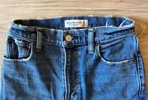 Abercrombie Jeans - 70’s Vintage Flare Ultra High Rise thumbnail 4