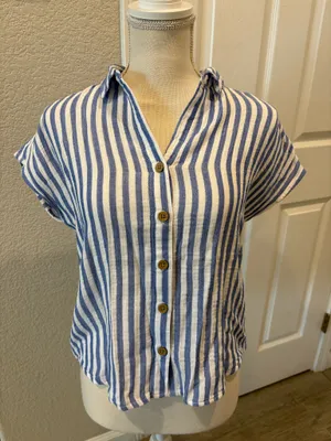 Blue and white striped button down short sleeve 100% cotton thumbnail 1
