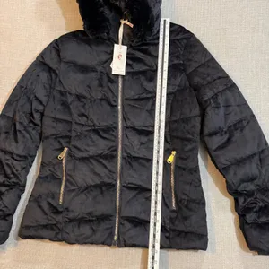 Red Marine Black Velvet Puffer Jacket Women Size Medium Faux Fur Hood NWT thumbnail 4