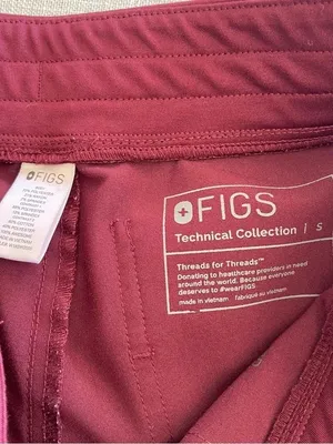 Figs Scrub Set Burgundy Maroon Size Small Catarina Zamora thumbnail 6
