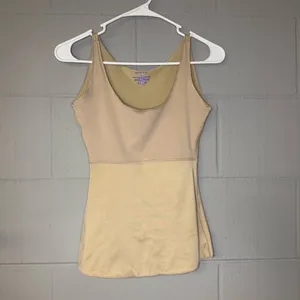 SPANX Hide and Sleek Nude Color Shapewear Tank Top Women’s Size Small Shapewear thumbnail 2