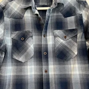 Wrangler Blue Plaid Button Up Long Sleeve Shirt Medium thumbnail 2