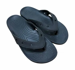 Crocs Black Thong Flip Flops Sz 9 Women thumbnail 1