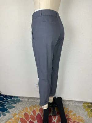 Banana Republic The Martin Fit Women’s Sz 10 Grey Cuffed Ankle Pans Tapered. thumbnail 2