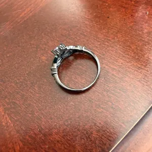 Gemstone Ring Size 7.75 thumbnail 2
