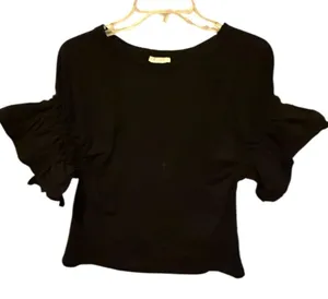H&M Black Top thumbnail 1