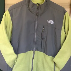 Green and gray the north face Denali Coat thumbnail 1