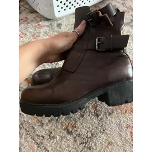 Double H Brown Leather Moto Boots Chunky Lug Sole Buckle Side Zip Womens 10 3016 thumbnail 6