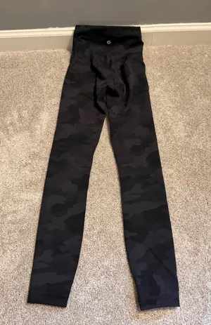Lululemon Leggings thumbnail 1