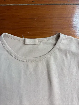 Nuuds Women’s Long Sleeve Curved Hem Cotton Shirt Sz S 💛🍄 thumbnail 5