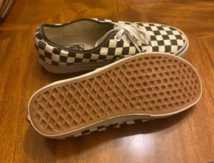 Vans Low checkerboard for men and women thumbnail 1
