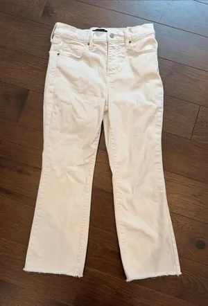 Banana Republic White Kick Flare Jeans Size 27/4 Petite - C31-045 thumbnail 1