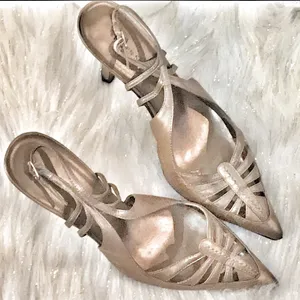 Karen Scott pointed kitten comfort heel height 90’s champagne 8 slingback thumbnail 2