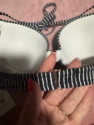 Shade and shore bikini top thumbnail 6