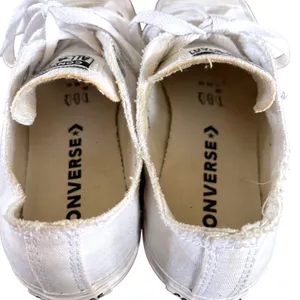Converse All Star‎ Low Top Textured Sneakers Women's Sz 7 White Casual thumbnail 5