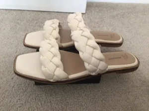 Time And Tru Womens Braided Two Band Sandals- Cream- Size 8 thumbnail 3
