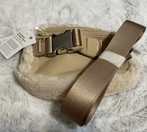 Lululemon Everywhere Fleece Belt Bag thumbnail 3