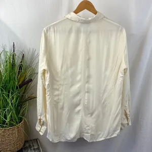 Emanuel Ungaro 100% Silk Ivory Long Sleeve Button Up Blouse Top 8 thumbnail 3