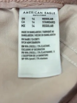American Eagle Mid Rise Baggy Wide Leg Cargo Pants Womens Size 14 Pale Pink thumbnail 6